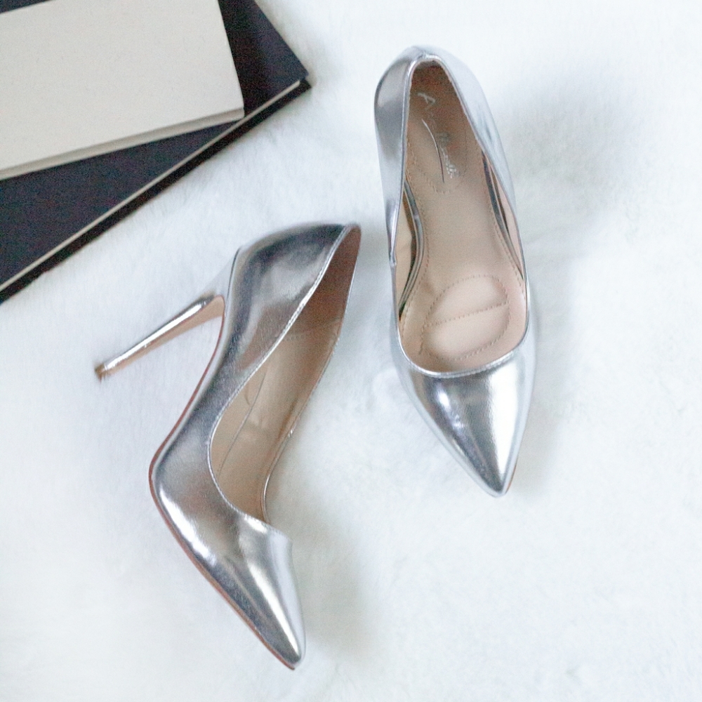 Silver Pointed Toe High Heels⁠